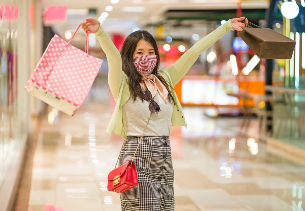 Singapore Shopping Girl in Orchard Road